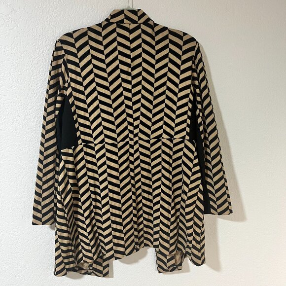 Chico's Long Cardigan Jacket Open Front Herringbon Pattern Black Accents Size 2 - Picture 7 of 7